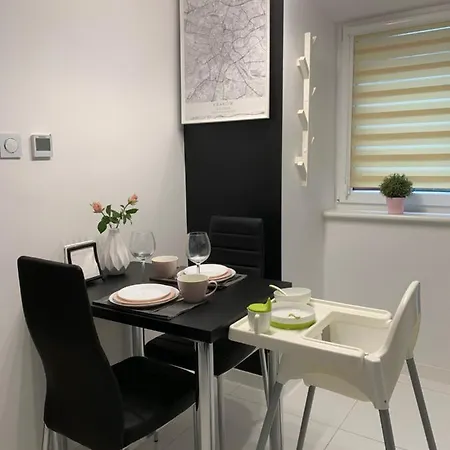 Διαμέρισμα Twentytwo Apartament On St. Teresa's Street